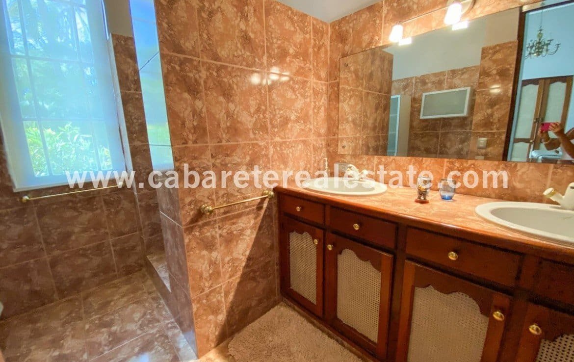 Bathroom in luxurious villa Cabarete Dominican Republic