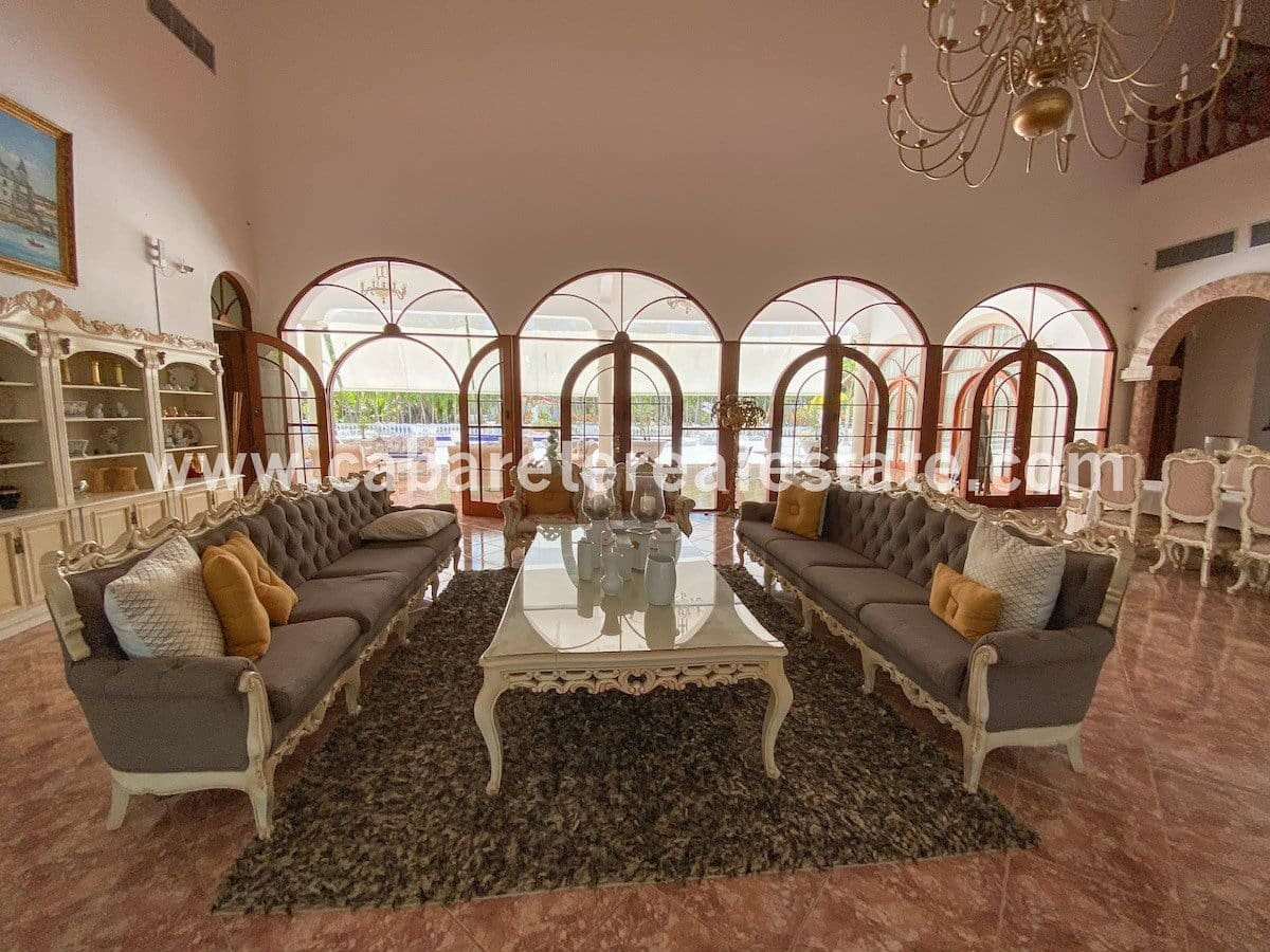 Salon de la luxueuse villa Cabarete République dominicaine 