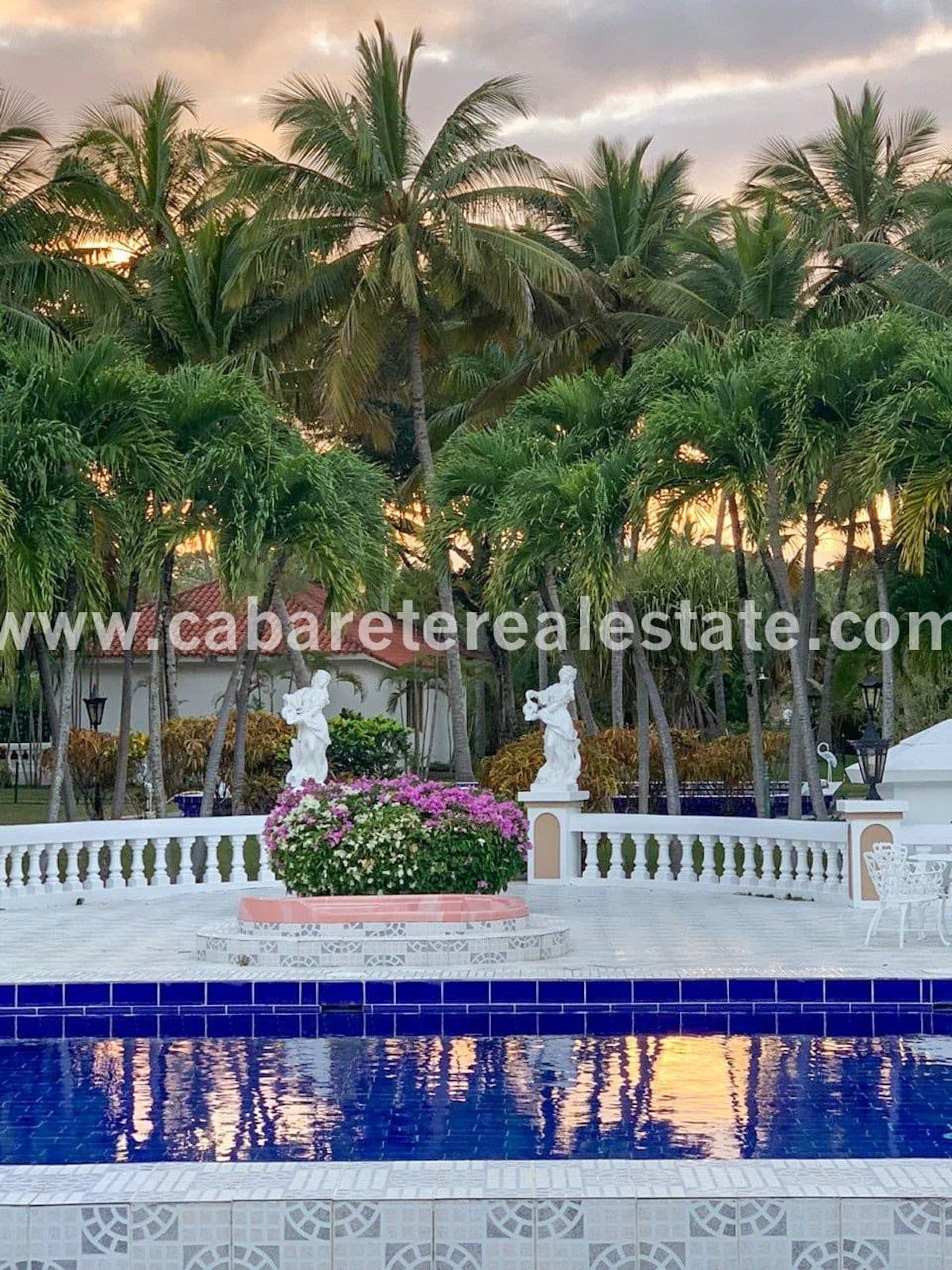 Villa luxueuse avec vue sur la piscine dans une communauté fermée Cabarete République dominicaine
