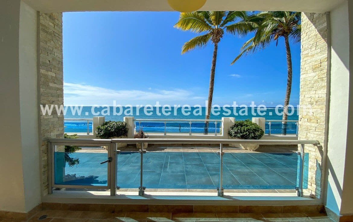 Stunning ocean views watch the kiters from your beach front home in Cabarete Dominican Republic