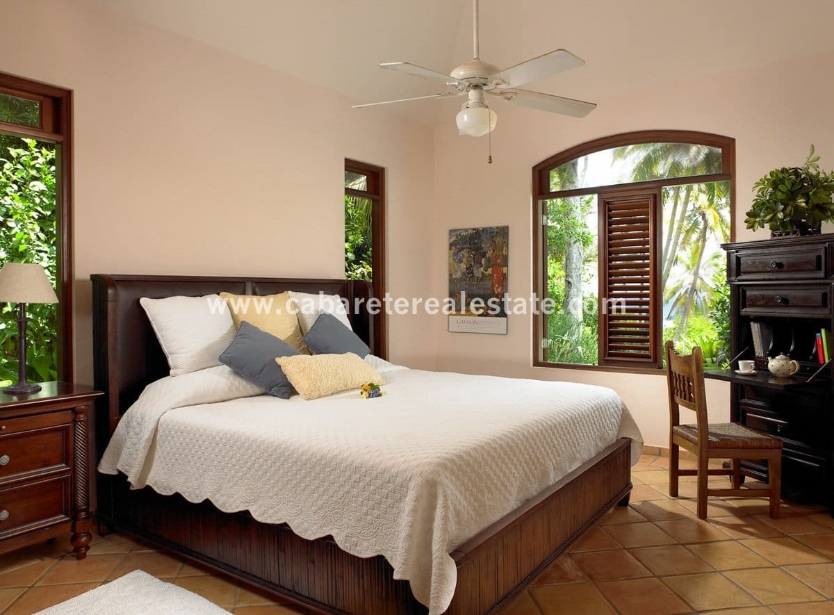 Schlafzimmer Villa am Strand von Cabrera Dominikanische Republik 1