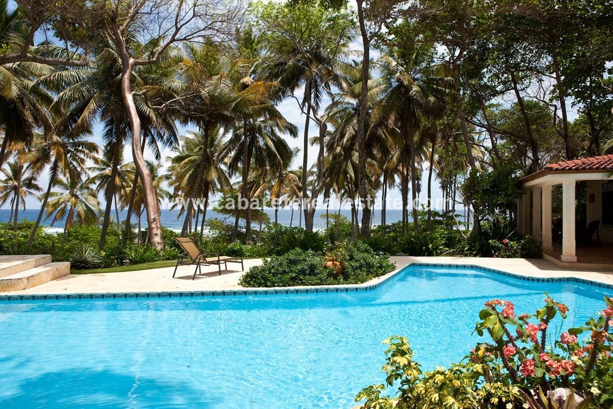 Pool und Casita Paradies am Strand Cabrera Cabarete Immobilien Dominikanische Republik 1