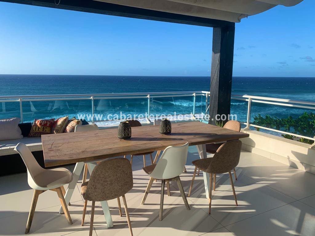Dachterrassen-Esstisch mit fantastischem Meerblick in Sosua