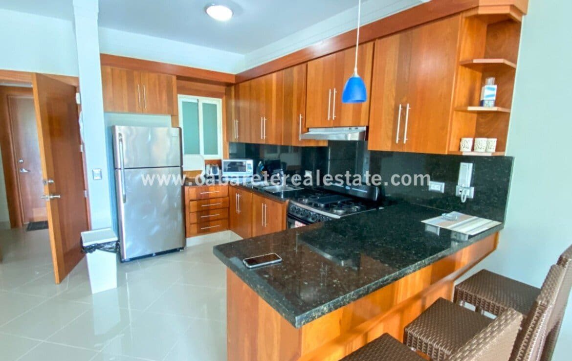 2 bedroom condo in Cabarete Bay breakfast bar