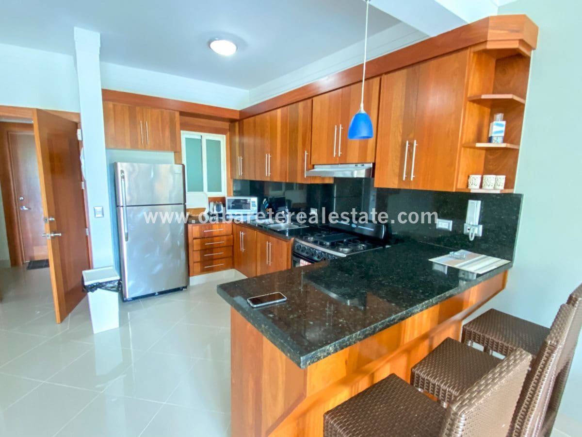 2 bedroom condo in Cabarete Bay breakfast bar