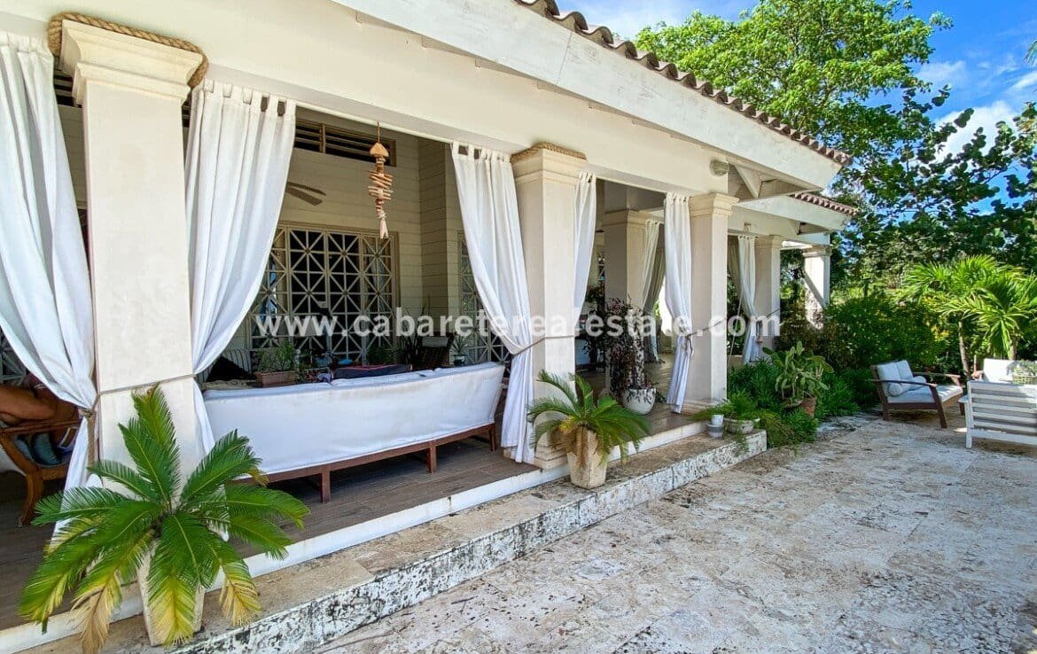 Einstöckiges Haus mit 3 Schlafzimmern in Sosua Veranda