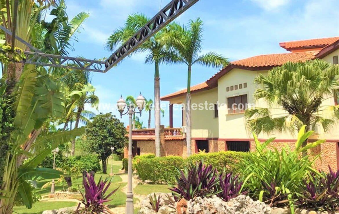 5 bedroom mansion caribbean 25