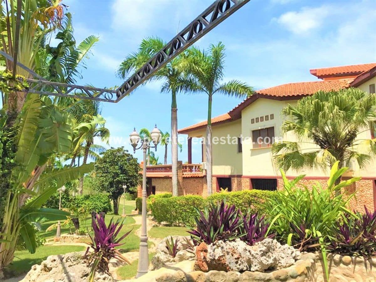 mansión de 5 dormitorios caribe 25