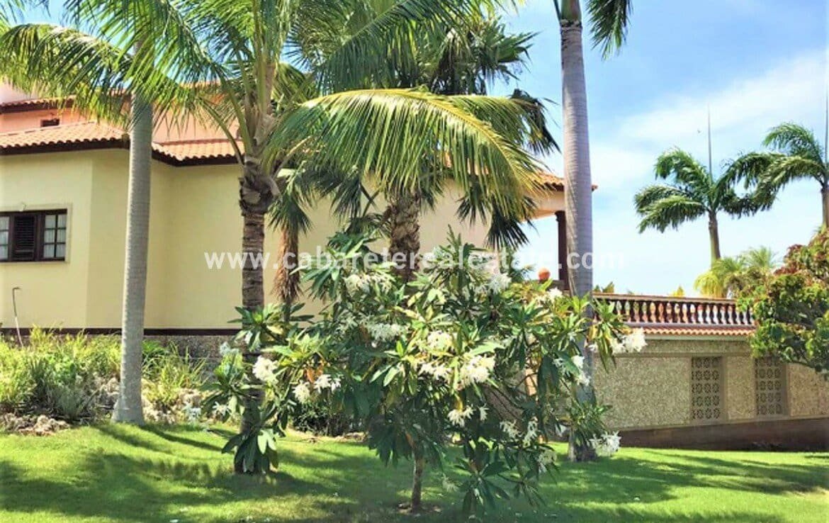 5 bedroom mansion caribbean 28