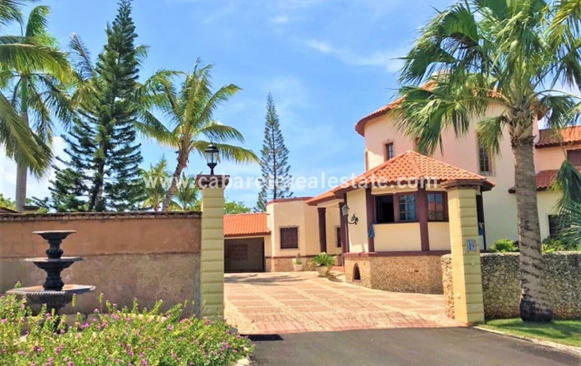 5 bedroom mansion caribbean 31