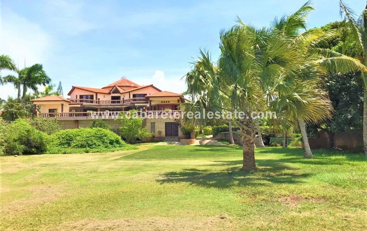 5 bedroom mansion caribbean 32