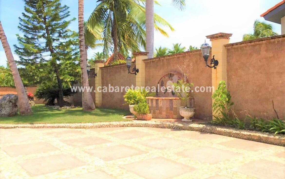 5 bedroom mansion caribbean 35