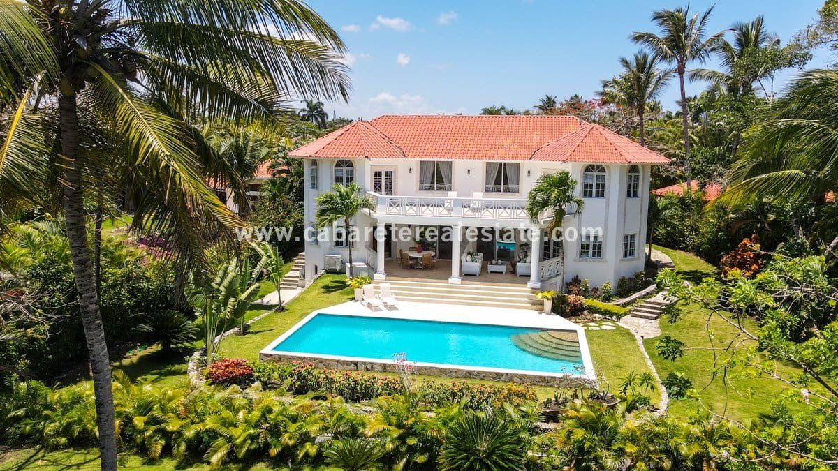 luxury villa 4 bedroom house cabarete