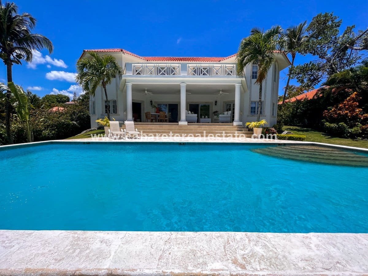 Luxusvilla zu verkaufen gated community 11
