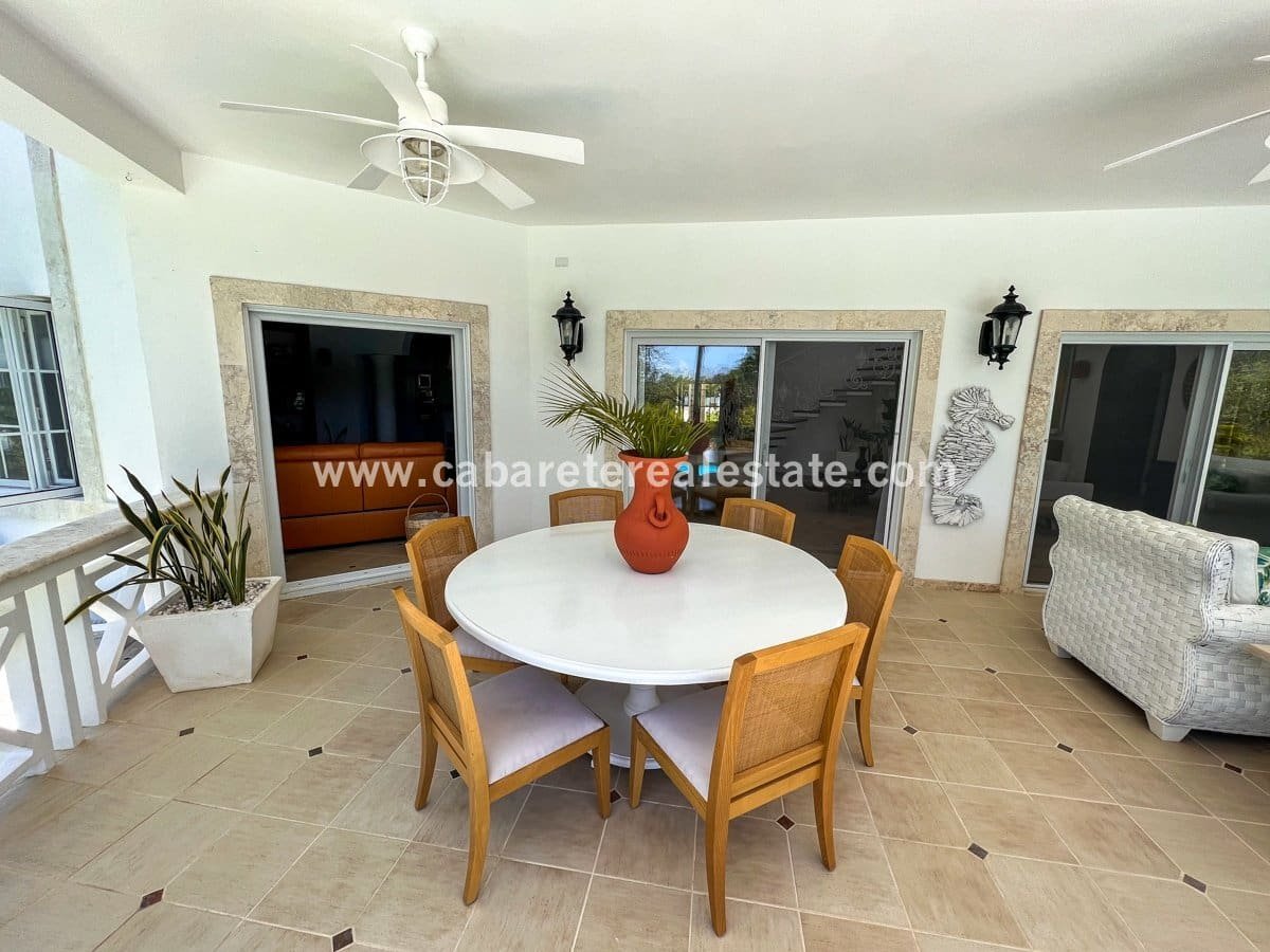 Luxusvilla zu verkaufen gated community 13