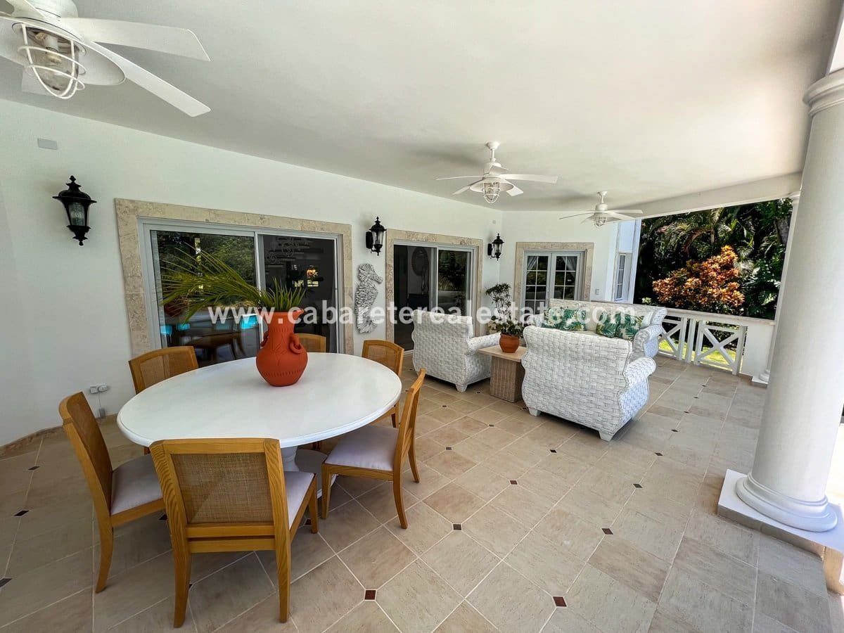 Luxusvilla zu verkaufen gated community 14