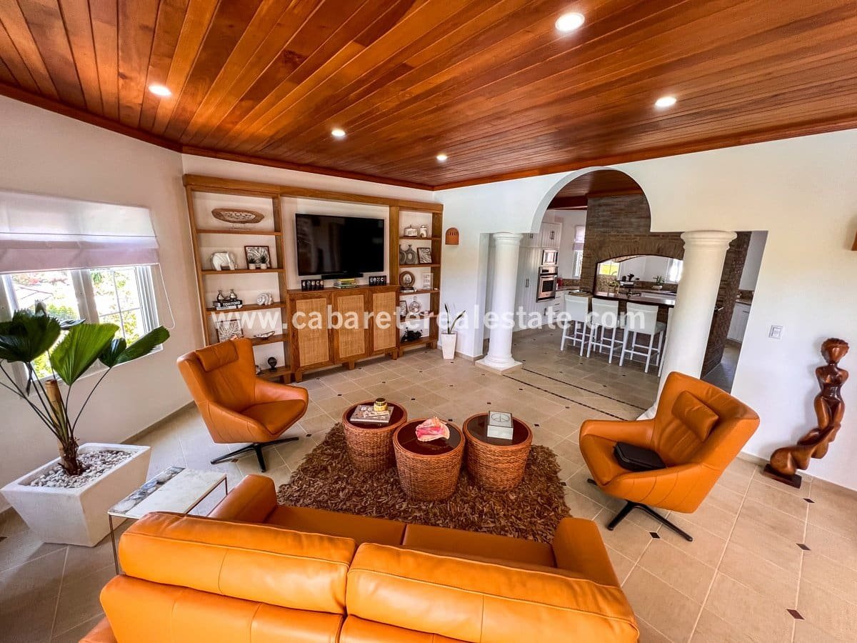 Luxusvilla zu verkaufen gated community 20