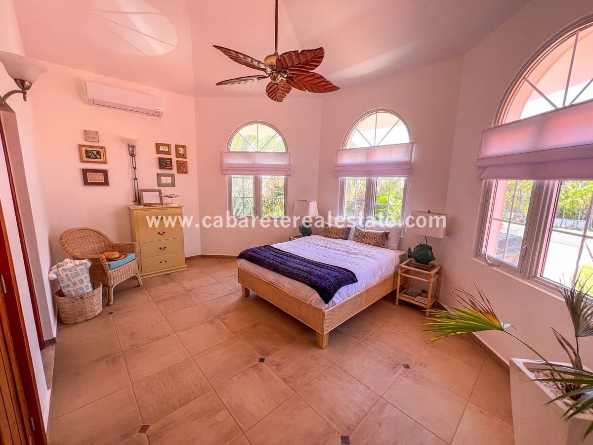 Luxusvilla zu verkaufen gated community 37