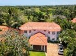 chalet de lujo en venta urbanizacion cerrada 6