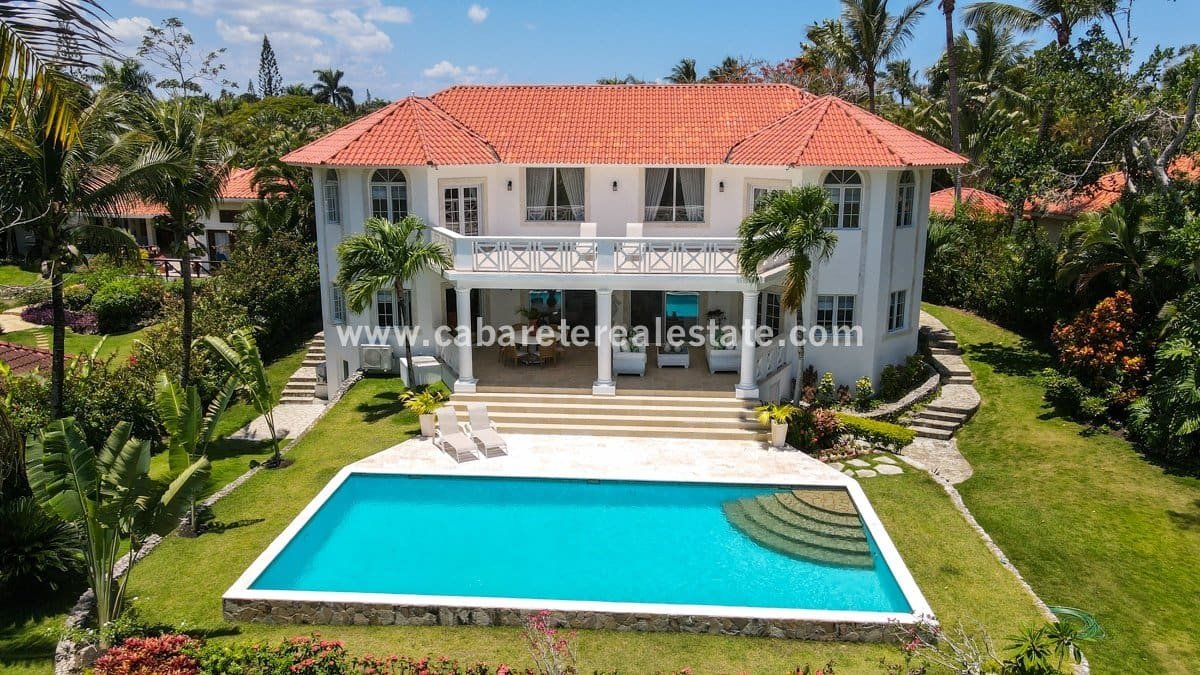 Luxusvilla zu verkaufen gated community 9