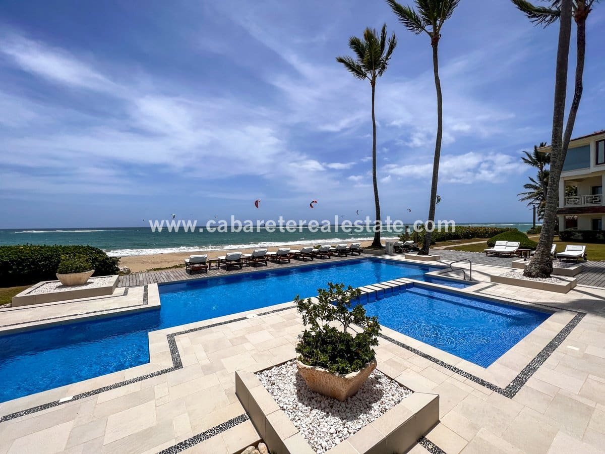Oceanview condominio de lujo en ubicación privilegiada 1