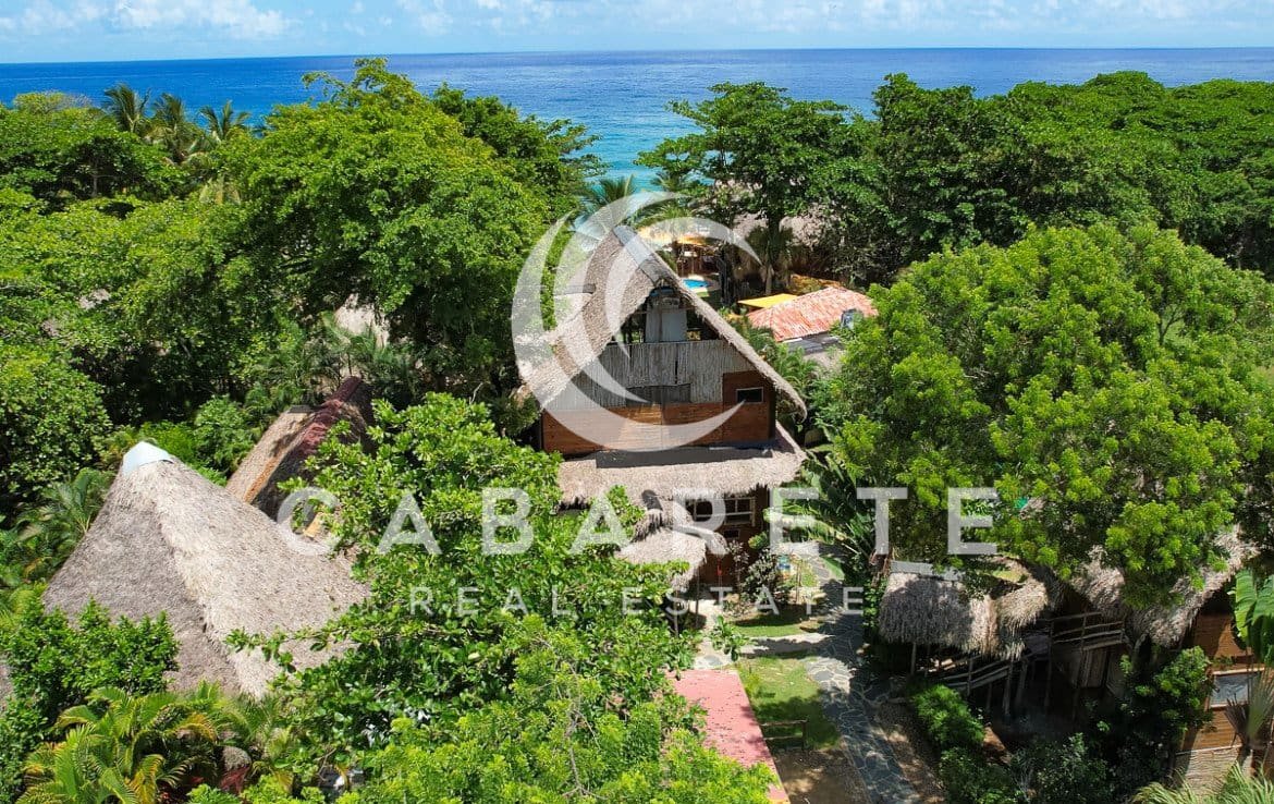 Eco Hotel frente al mar en venta Cabarete 1