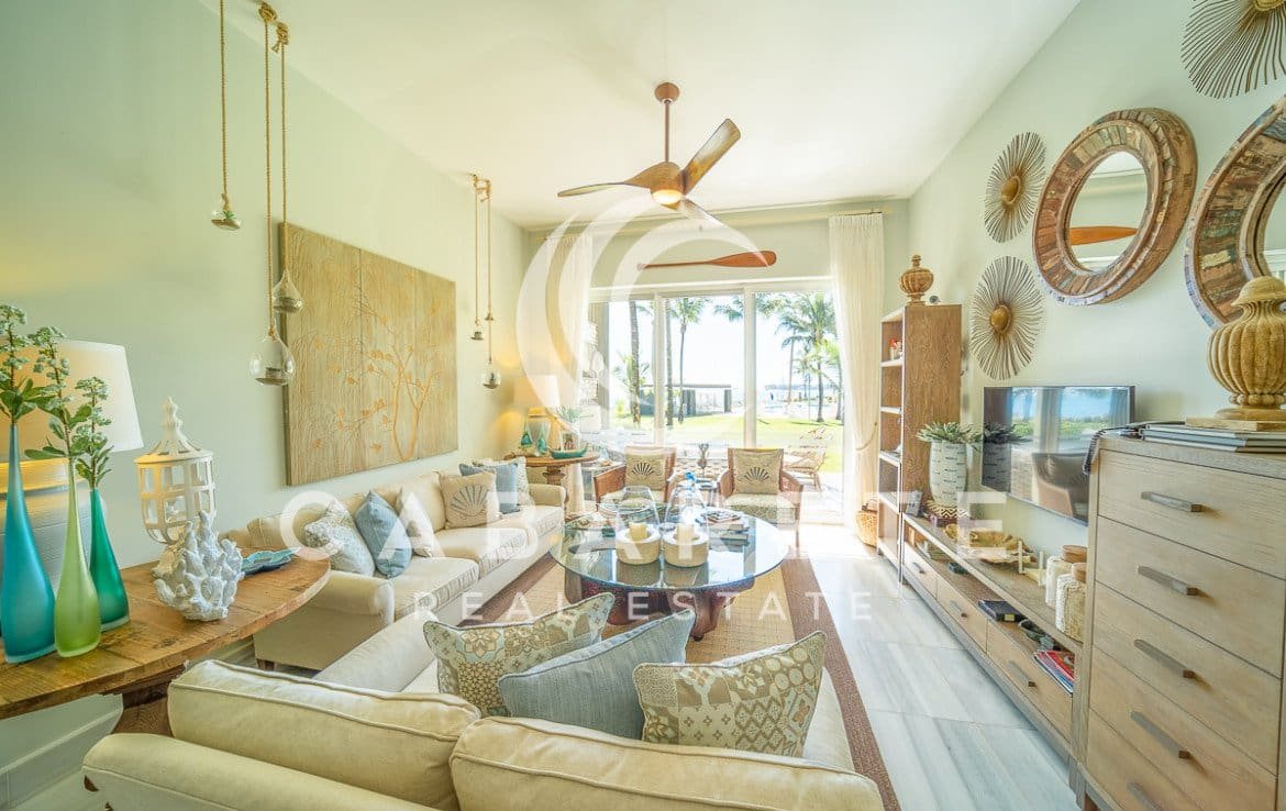 Condo de luxe en bord de mer avec vue sur l'océan 8