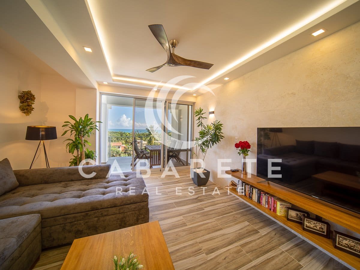 Neues stilvolles Penthouse mit Meerblick 11