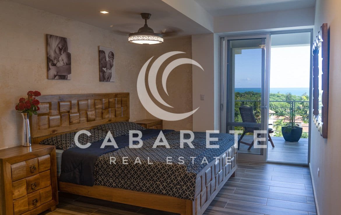 New Stylish Oceanview Penthouse 18