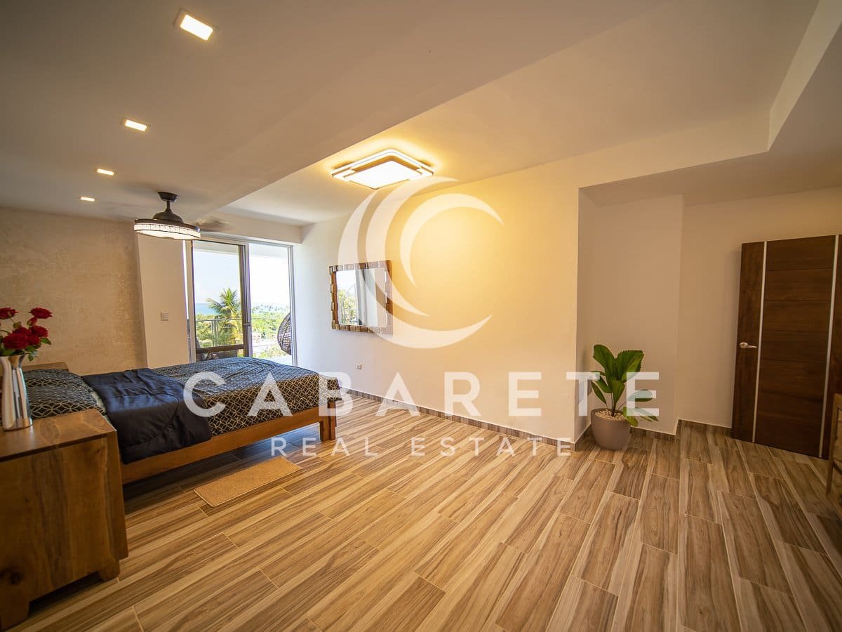 Neues stilvolles Penthouse mit Meerblick 20
