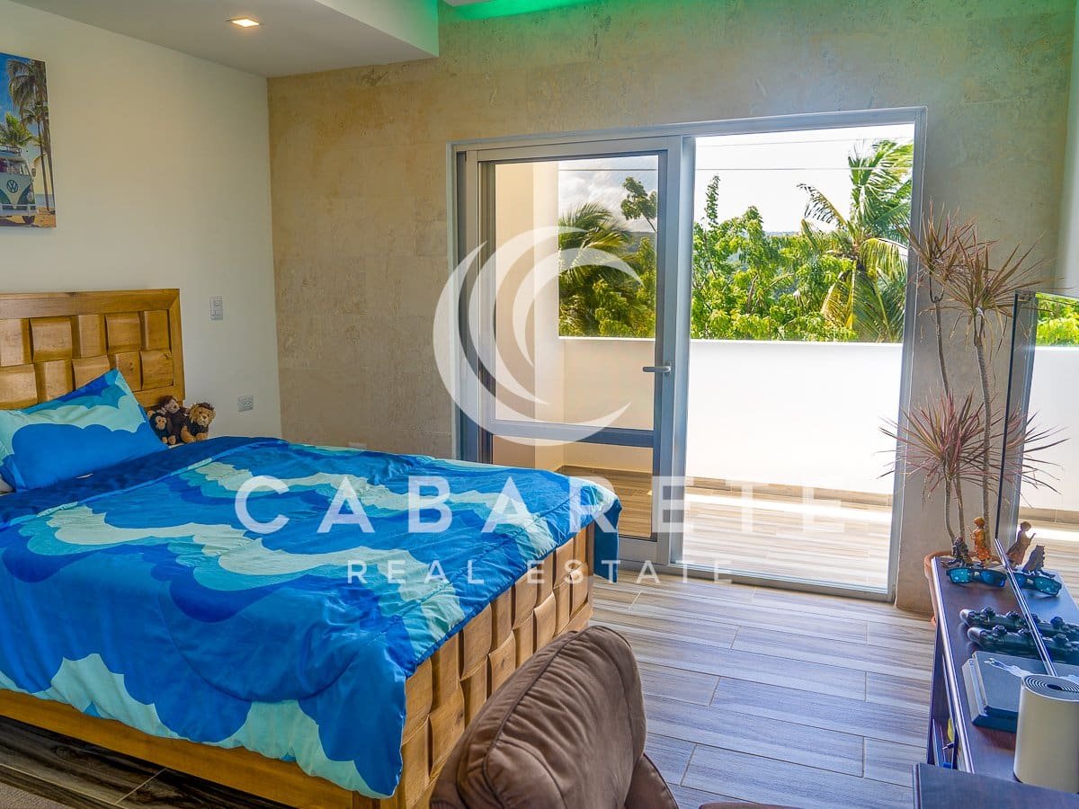Neues stilvolles Penthouse mit Meerblick 29