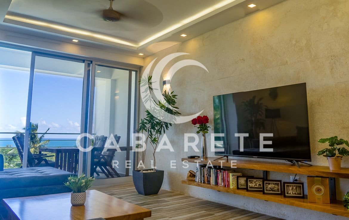 New Stylish Oceanview Penthouse 33