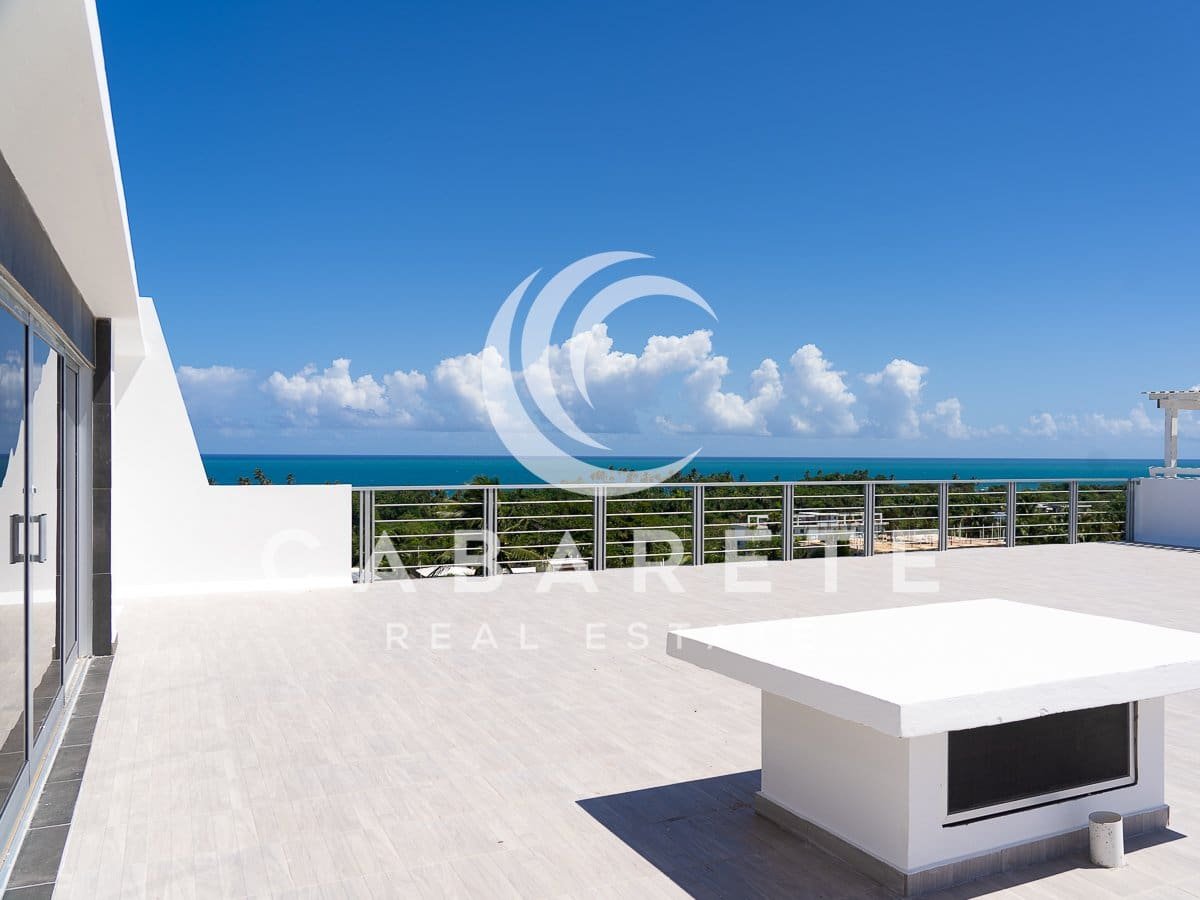 Neues stilvolles Penthouse mit Meerblick 36