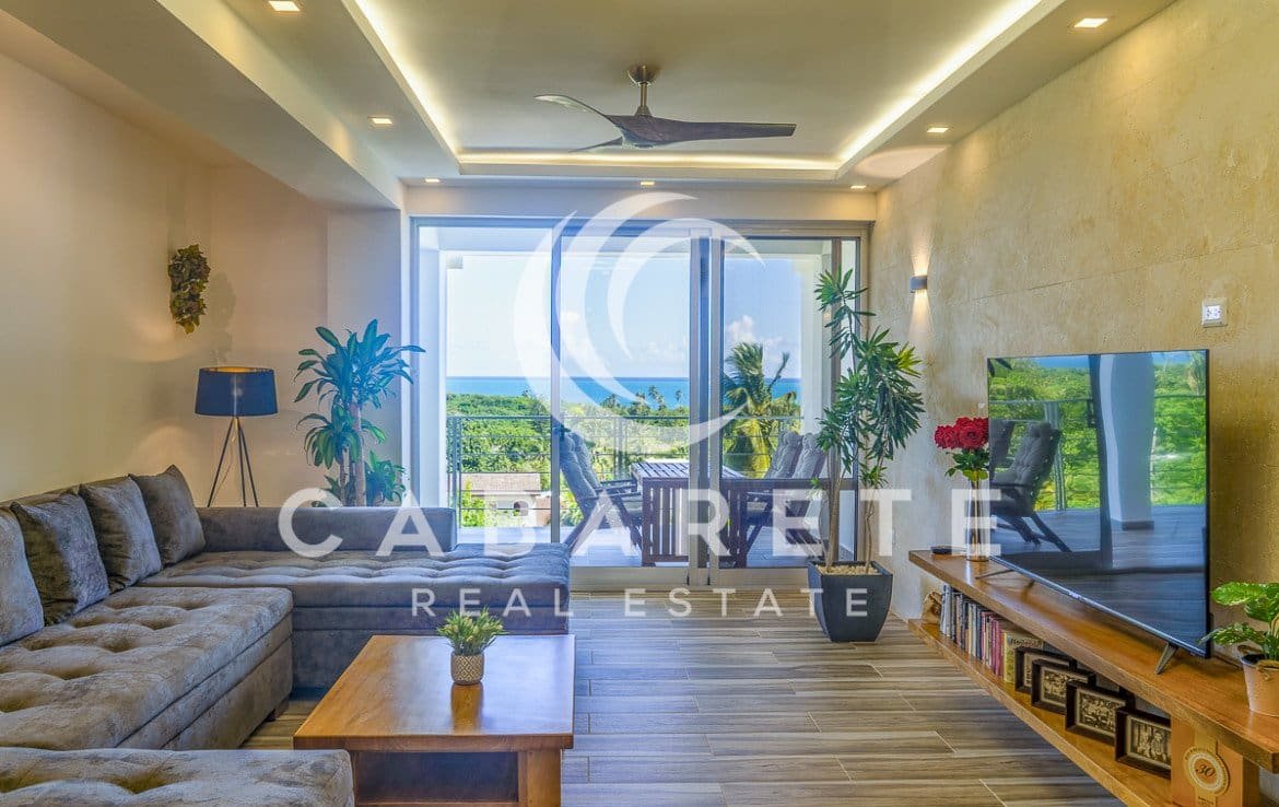 New Stylish Oceanview Penthouse 8