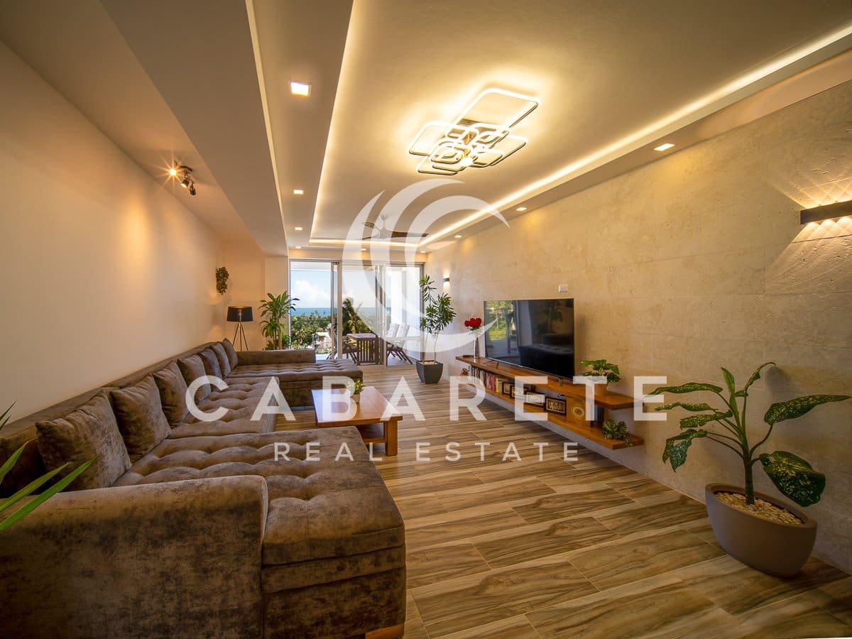 Neues stilvolles Penthouse mit Meerblick 9