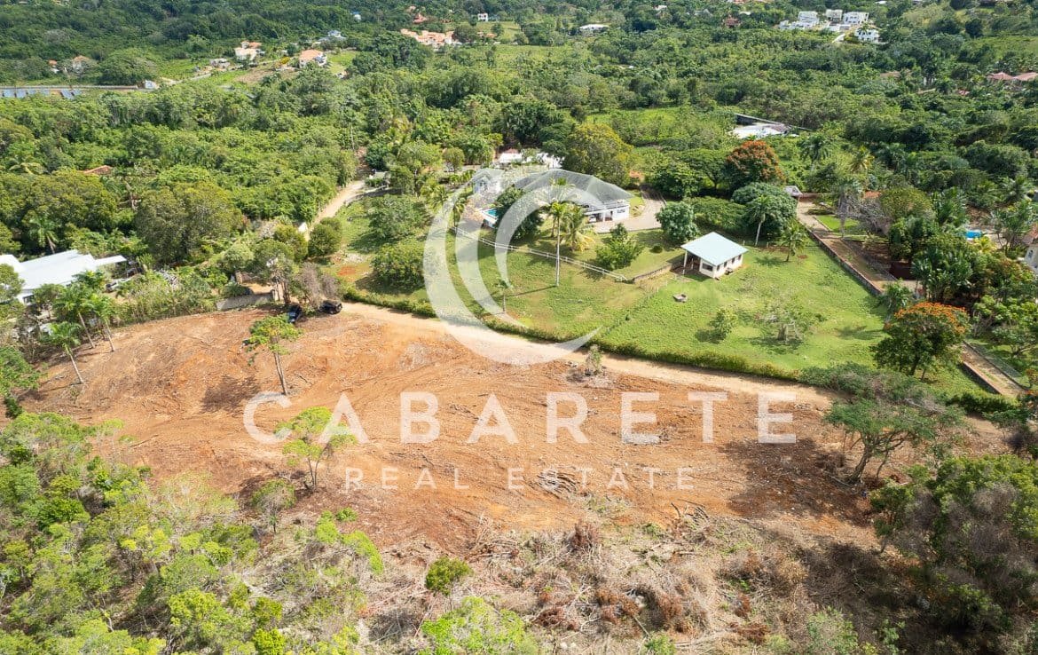 Residential Land in Tropical Setting 2