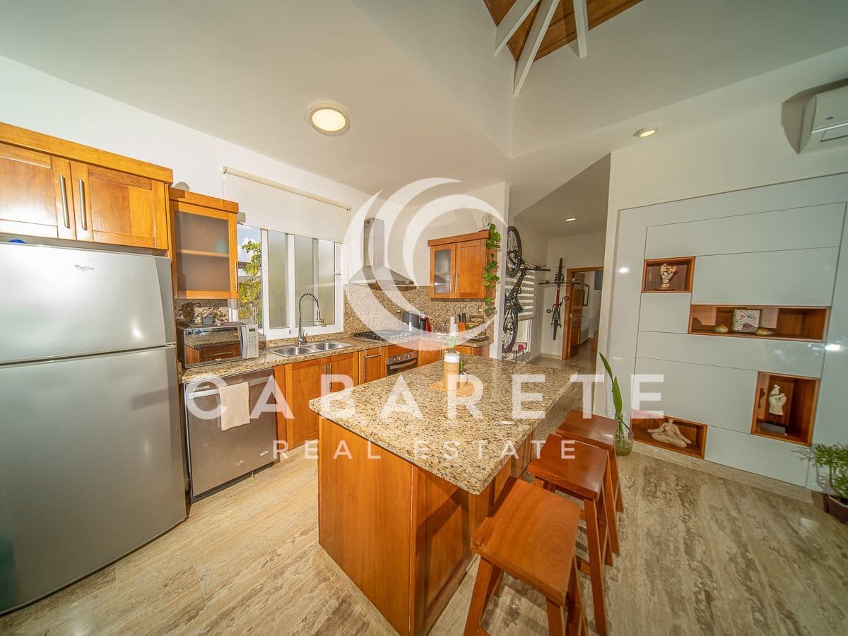Sunny Caribbean Island Home 27