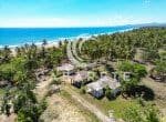Viviendas en primera línea de playa en construcción 10