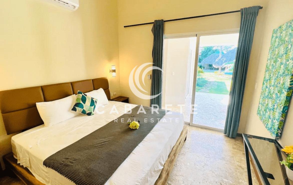 9 Bedroom Villa Rental Investment Property 11