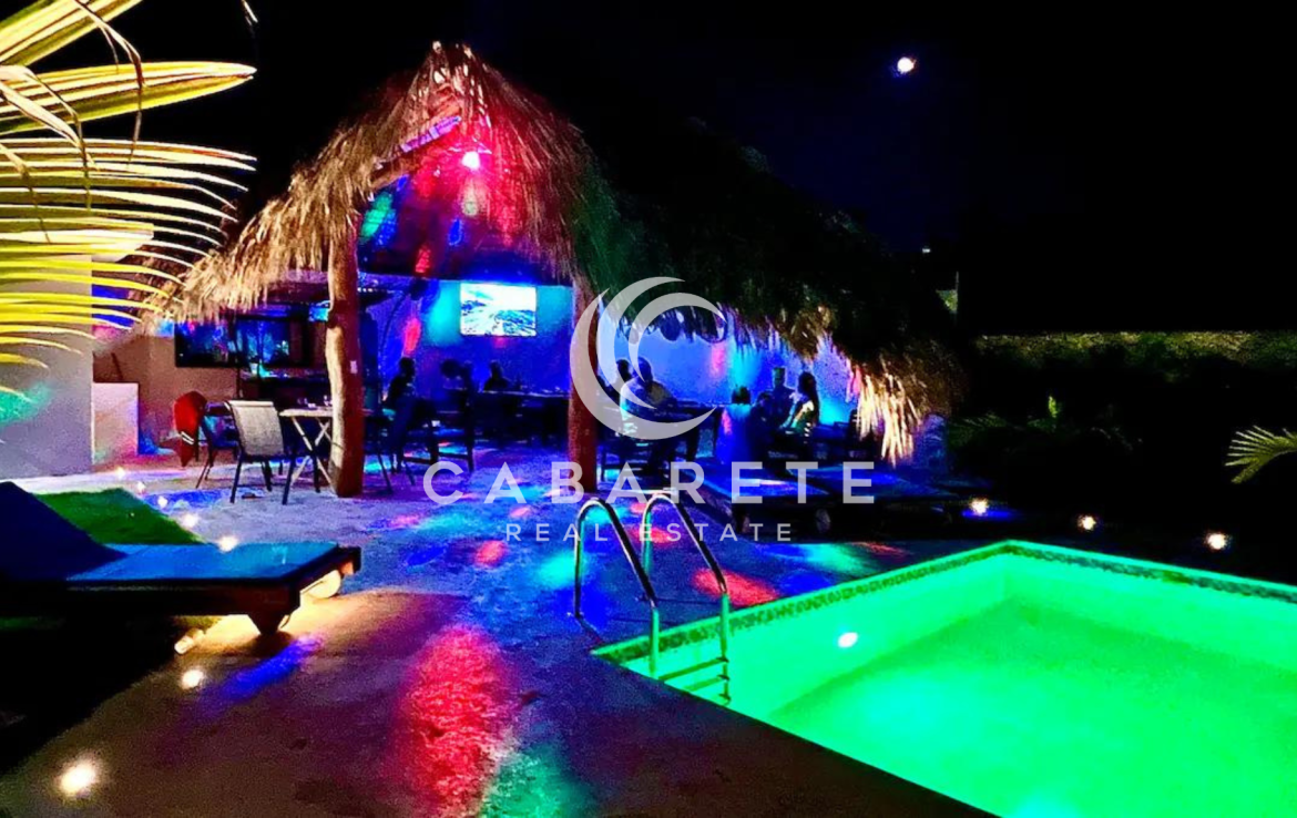 9 Bedroom Villa Rental Investment Property 19