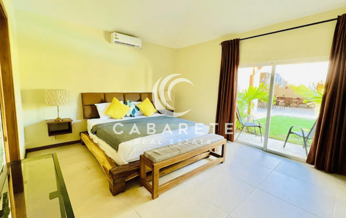 9 Bedroom Villa Rental Investment Property 7