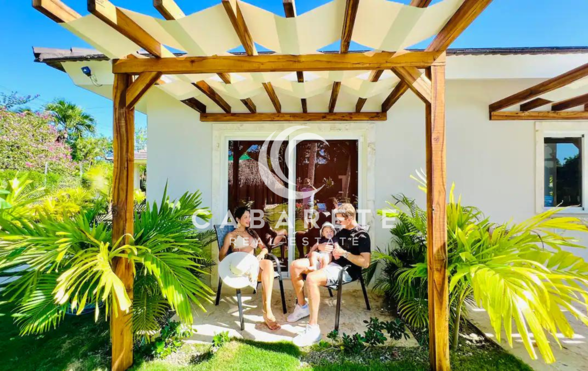 9 Bedroom Villa Rental Investment Property 9