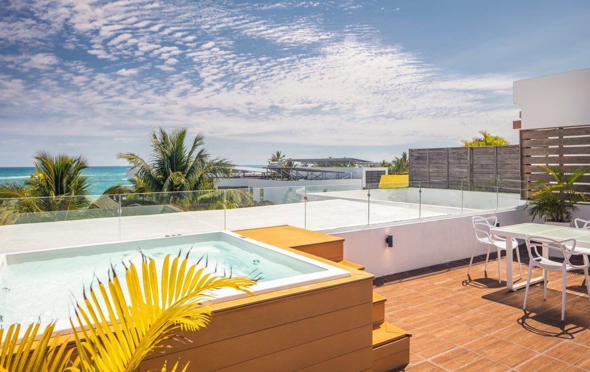 Cabarete Beachfront Penthouse with Jacuzzi (7)