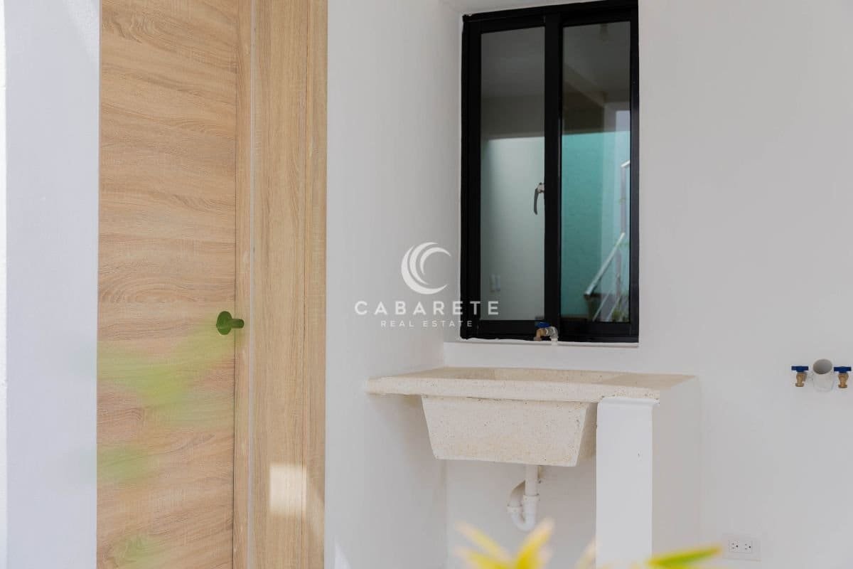 Luxury 4-bedroom villa Cabarete for sale – experience high-end living with luxury amenities, steps from Kite Beach