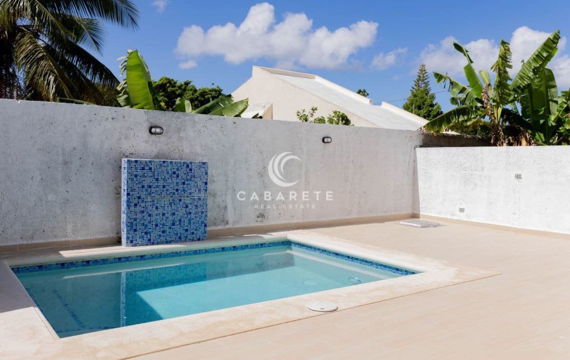 Exclusive 4-bedroom villa Cabarete for sale – enjoy privacy and luxury in a gated community, steps from Kite Beach