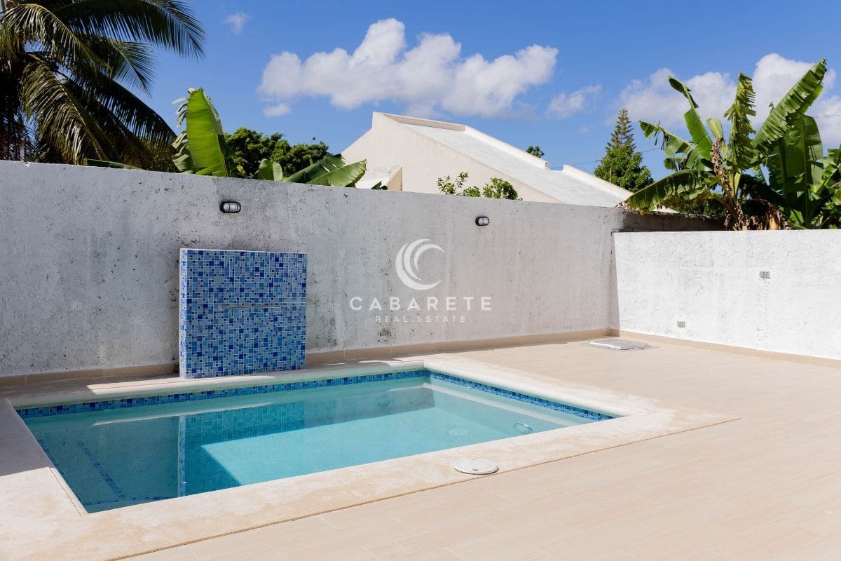 Exclusive 4-bedroom villa Cabarete for sale – enjoy privacy and luxury in a gated community, steps from Kite Beach