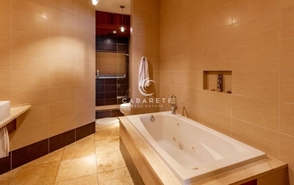 Ultimate Beachfront Luxury 4 BR Condo, Cabarete (22)