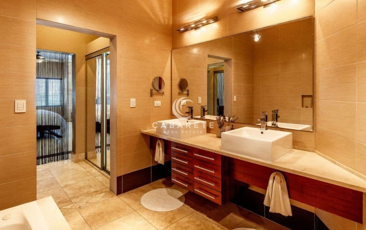 Ultimate Beachfront Luxury 4 BR Condo, Cabarete (24)