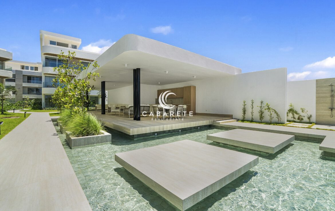 Modern Luxury at Kite Beach