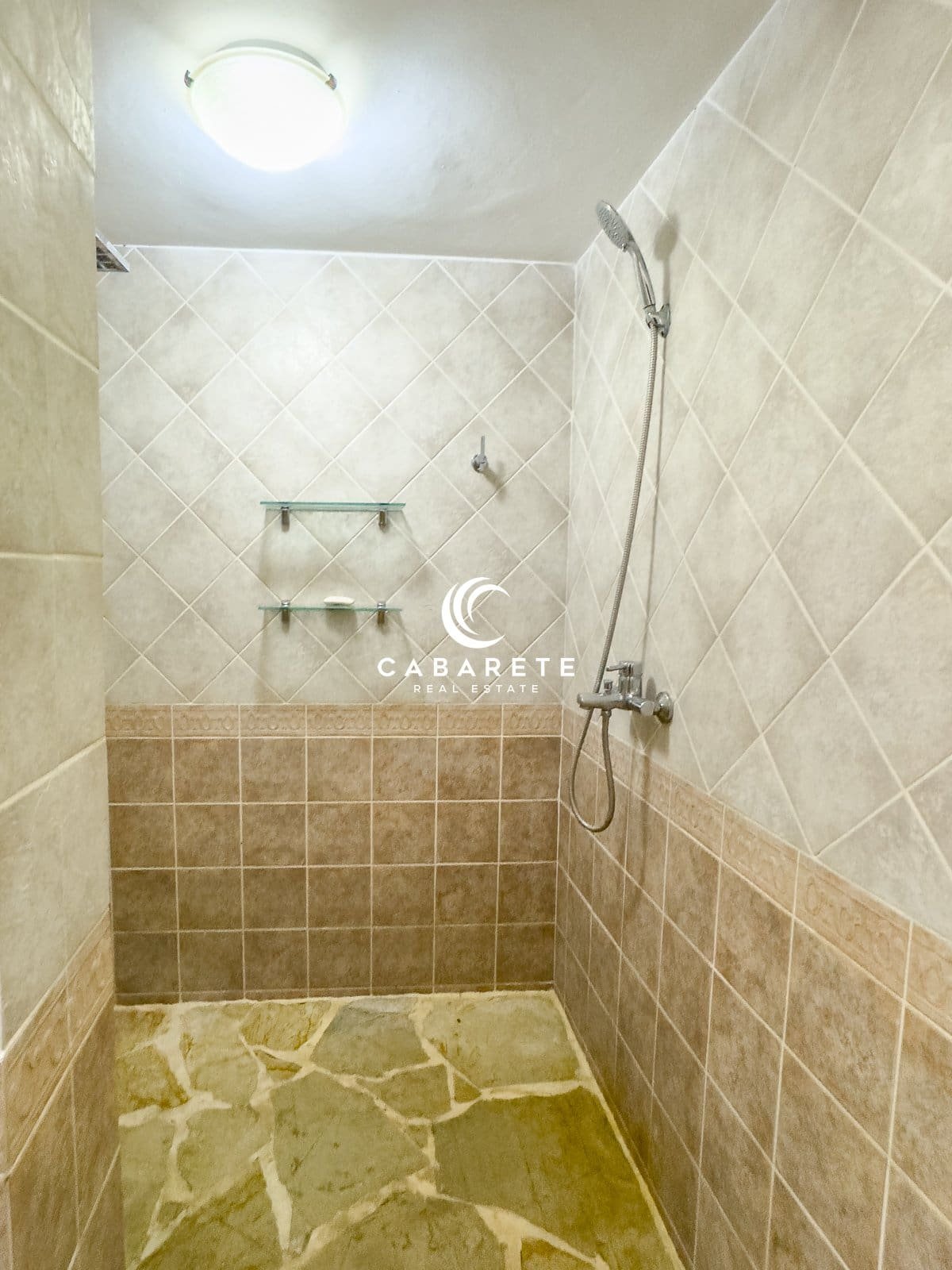Geräumiges Haus mit 5 Schlafzimmern in Cabarete Beachfront Community (26)